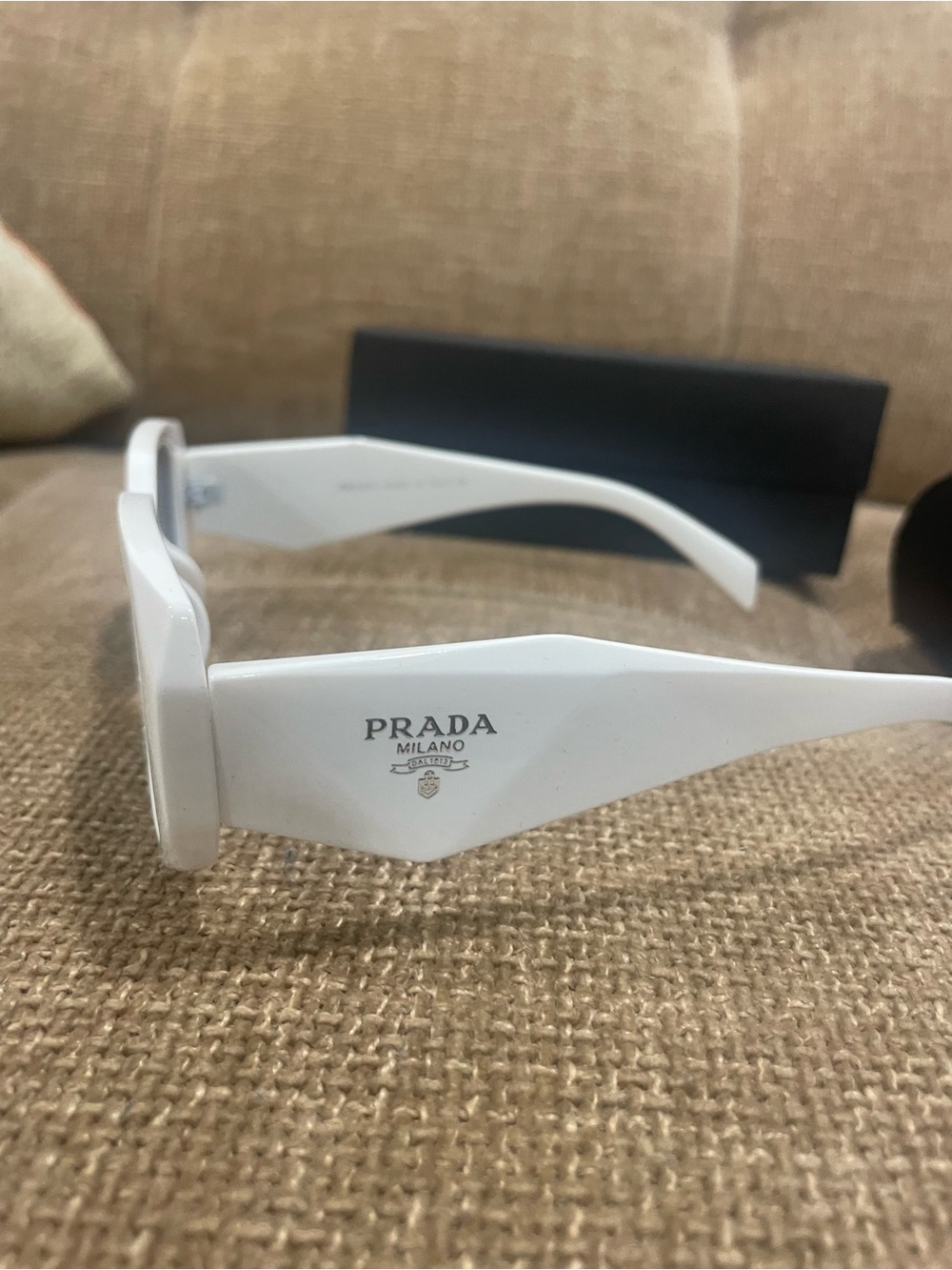 Prada White Chunky Cat-Eye Sunglasses - Picture 3 of 5
